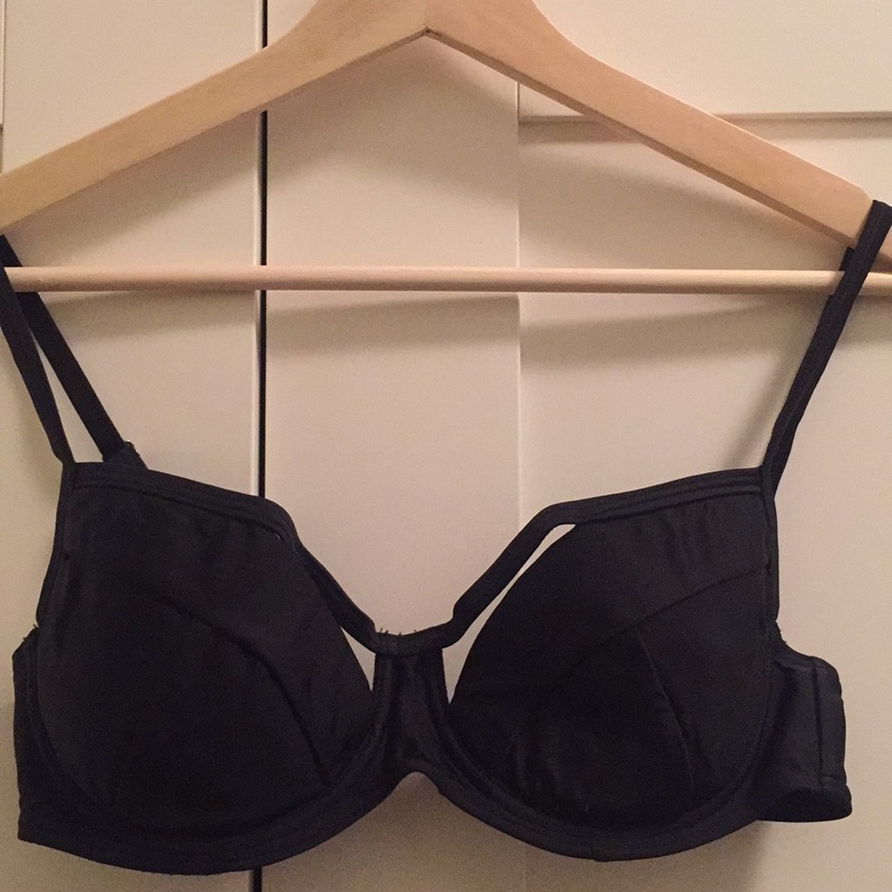 Nasty Gal bikini top Size Medium